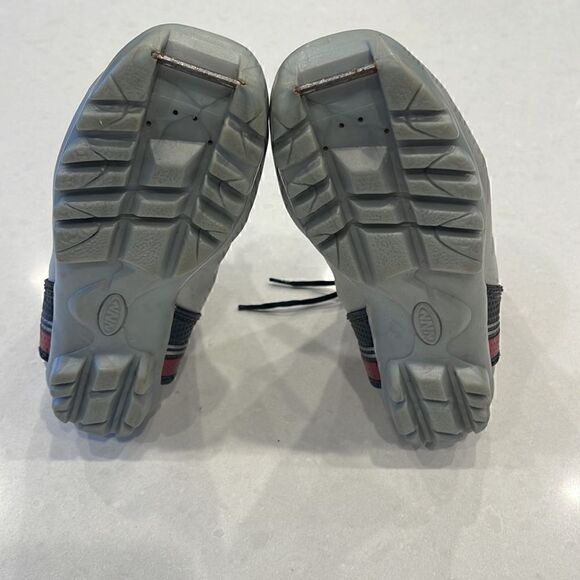 Alpina Cross Country Skiing Kids Boots - Black and Silver - NNN Binding - Picture 8 of 11